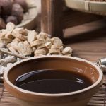 Mașină de ambalare automată pentru umplerea produsului lichid mixt