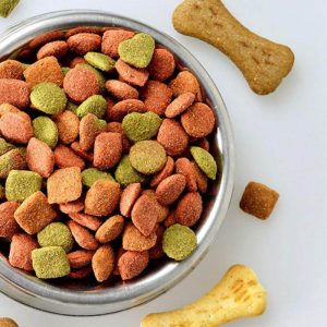 Linie de producție automată de ambalare a hranei pentru animale de companie