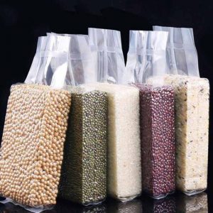 Mașină de ambalare automată cu dublă cameră de vid